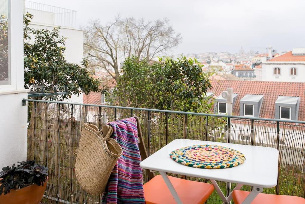 Principe Real Cool And Artistic 3 Bedrooms Flat! Lissabon Exterior foto